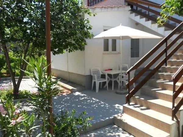 In With Terrace, Air Conditioning, Wi-fi 비오그라드나모루