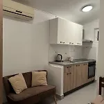 In With Terrace, Air Conditioning, Wi-fi 公寓 比奥格勒·纳·莫鲁
