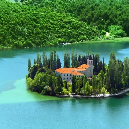 Lägenhet In With Terrace, Air Conditioning, Wi-fi Biograd Na Moru