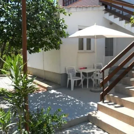 In With Terrace, Air Conditioning, Wi-fi Biograd Na Moru