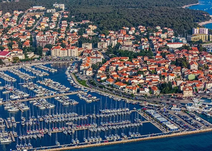 In With Terrace, Air Conditioning, Wi-fi Appartement Biograd Na Moru